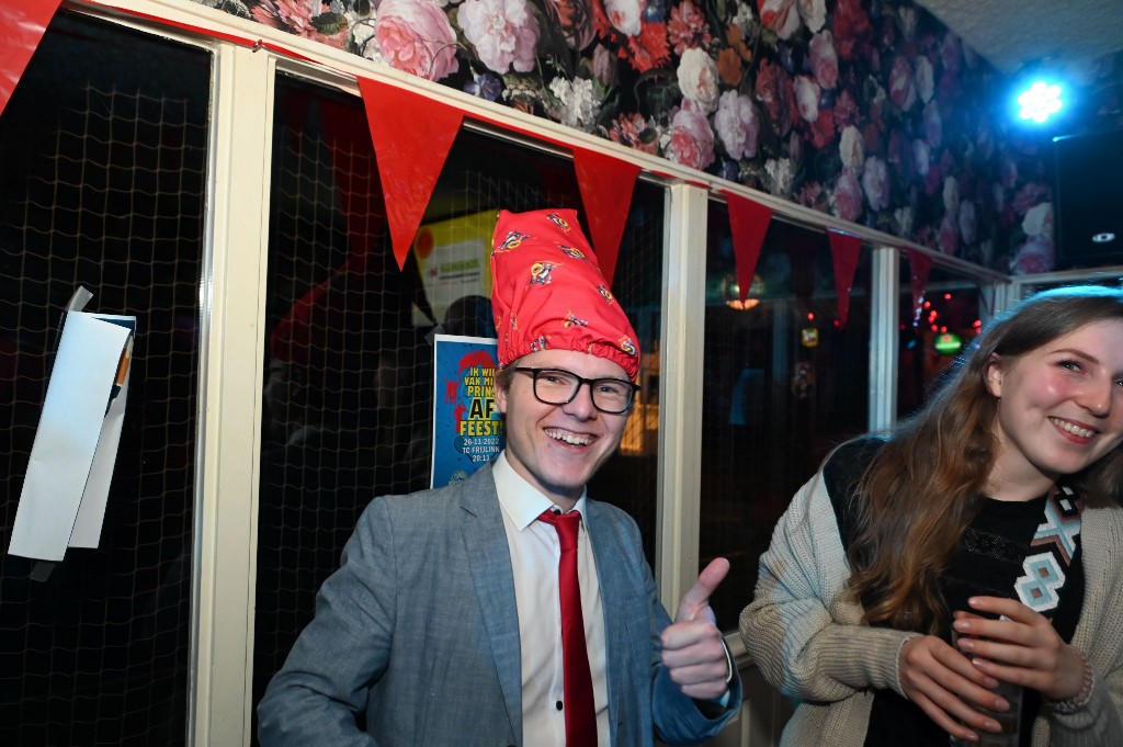 ../Images/Tulpkabouters van hun prins af 215.jpg